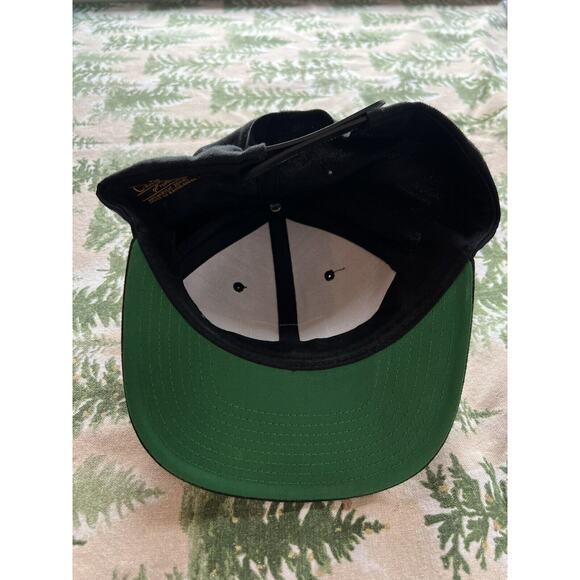 The‎ Elements Toby Mac Hat Snapback Baseball Cap Black White Classics Yupoong - Picture 4 of 4